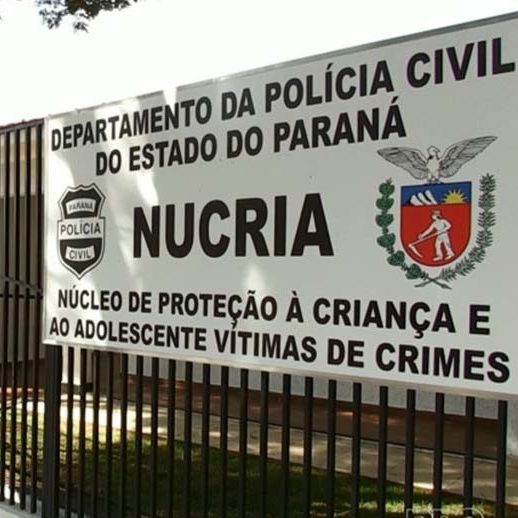 Professor da UEM é acusado de abuso sexual durante sessão de Hipnose